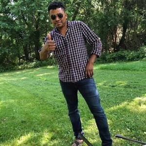 Meet your Posher, Roberto